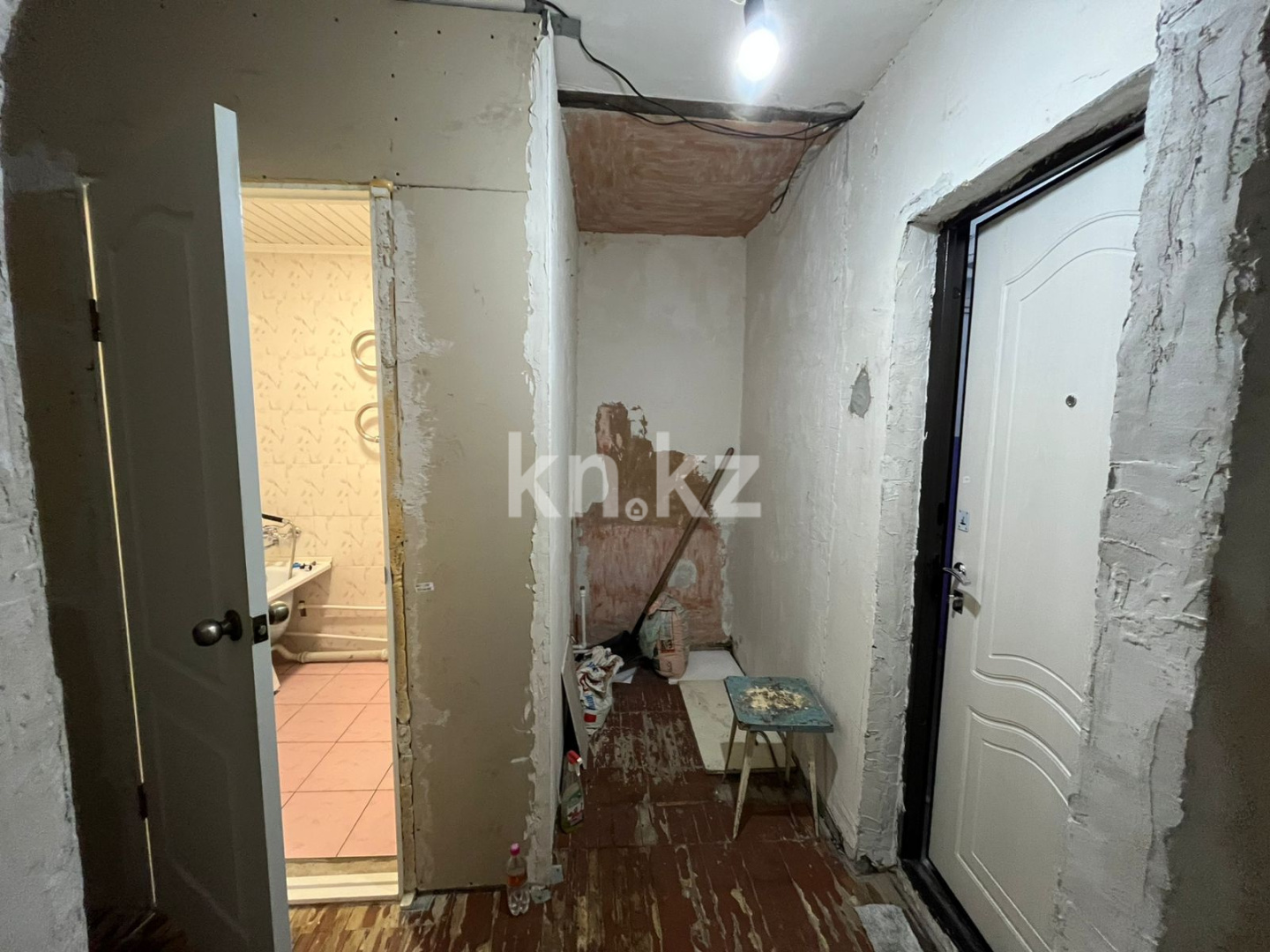 Продажа 1-комнатной квартиры, 30 м², мкр-н 13 - Продажа квартир в Караганде фото 7 из 9