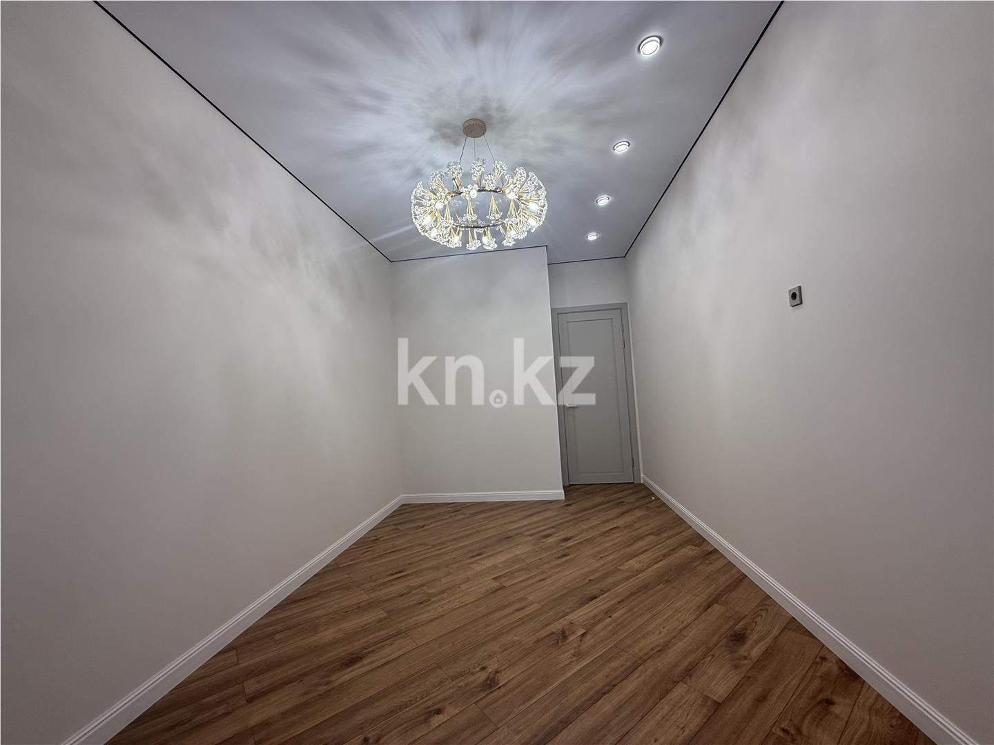 Продажа 3-комнатной квартиры, 62 м² - Продажа трехкомнатных квартир в кирпичном доме в Казахстане фото 2 из 12