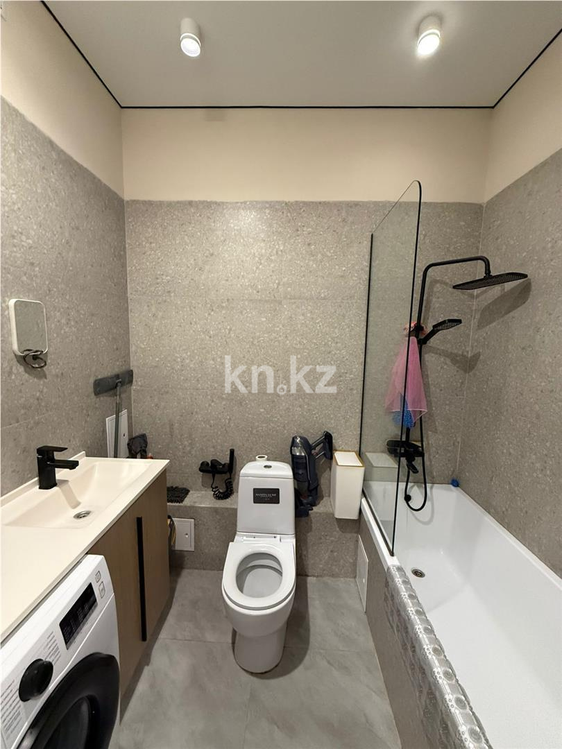 Продажа 2-комнатной квартиры, 38.8 м², ул. Казыбек би в Астане - фото 6