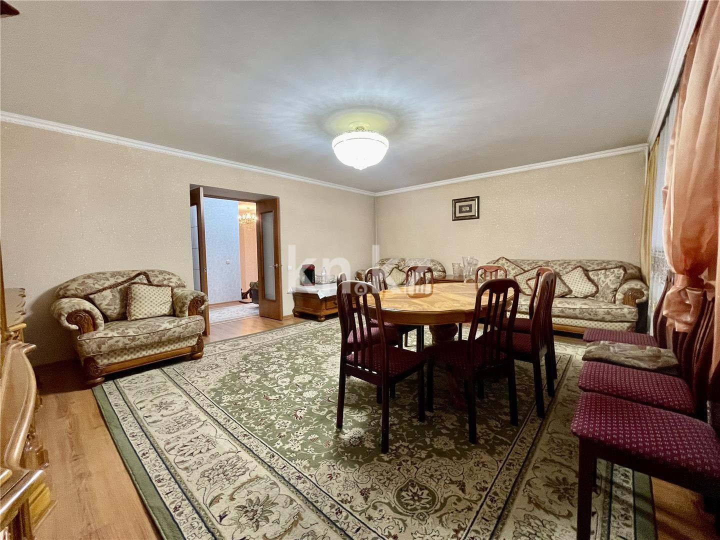 Продажа 4-комнатной квартиры, 117 м², пр. Республики, дом  4 - Продажа  четырехкомнатных квартир в Караганде фото 3 из 31