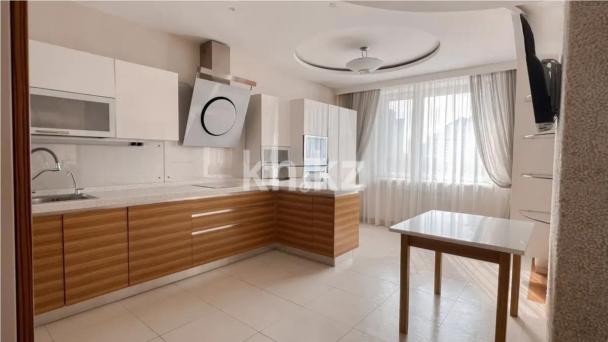 Продажа 4-комнатной квартиры, 200 м² в Астане - фото 2