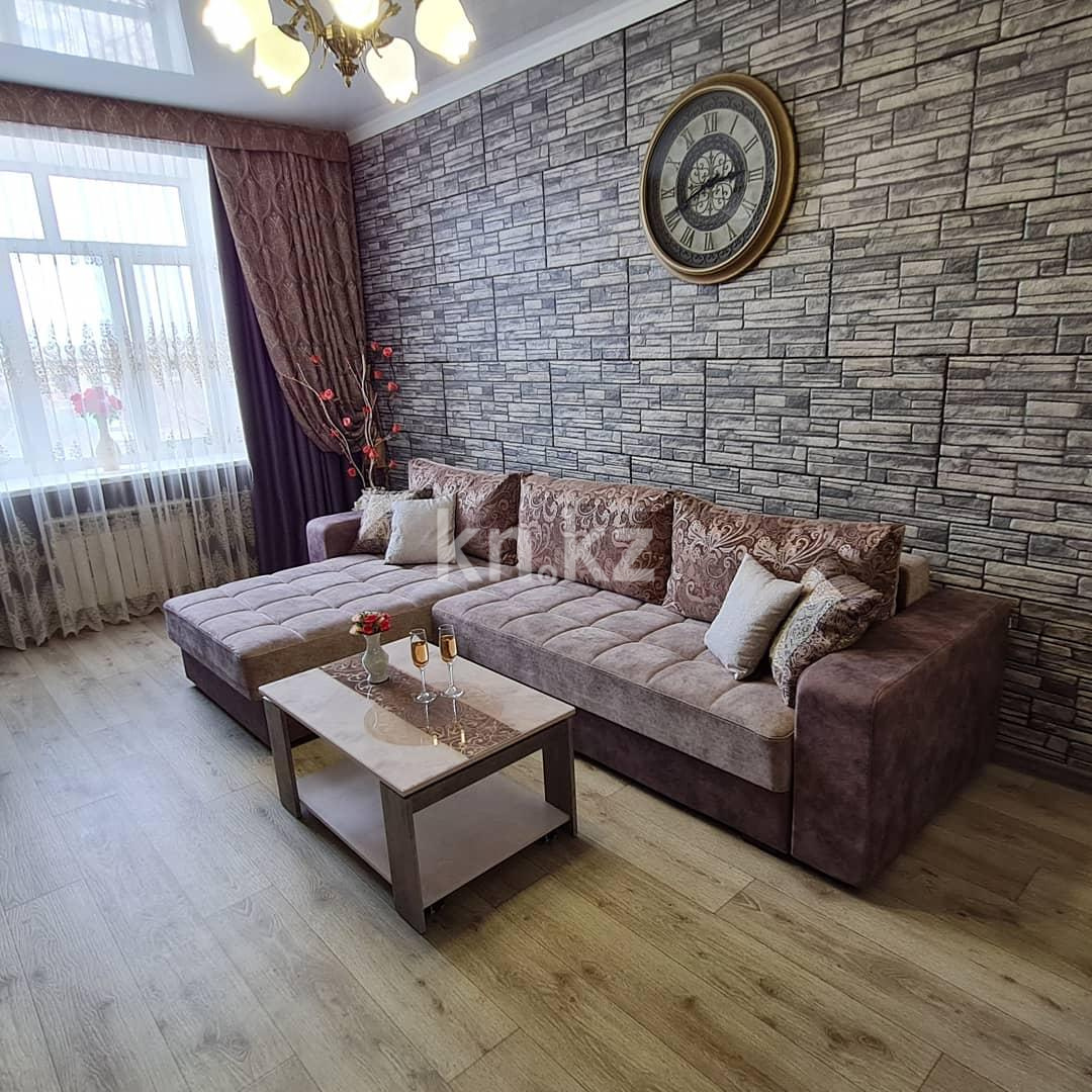 Аренда 2-комнатной квартиры посуточно, 56 м², ул. Чехова, дом  55 - Аренда квартир посуточно в Усть-Каменогорске фото 5 из 20