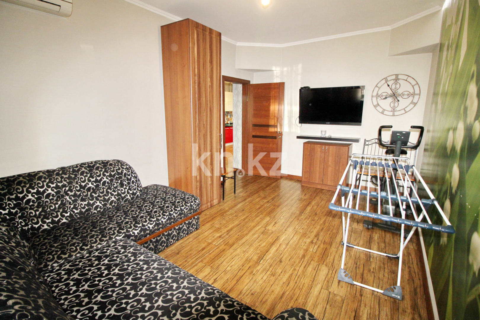 Аренда 3-комнатной квартиры, 70 м², пр. Назарбаева - Аренда квартиры помесячно в Алматы фото 1 из 8