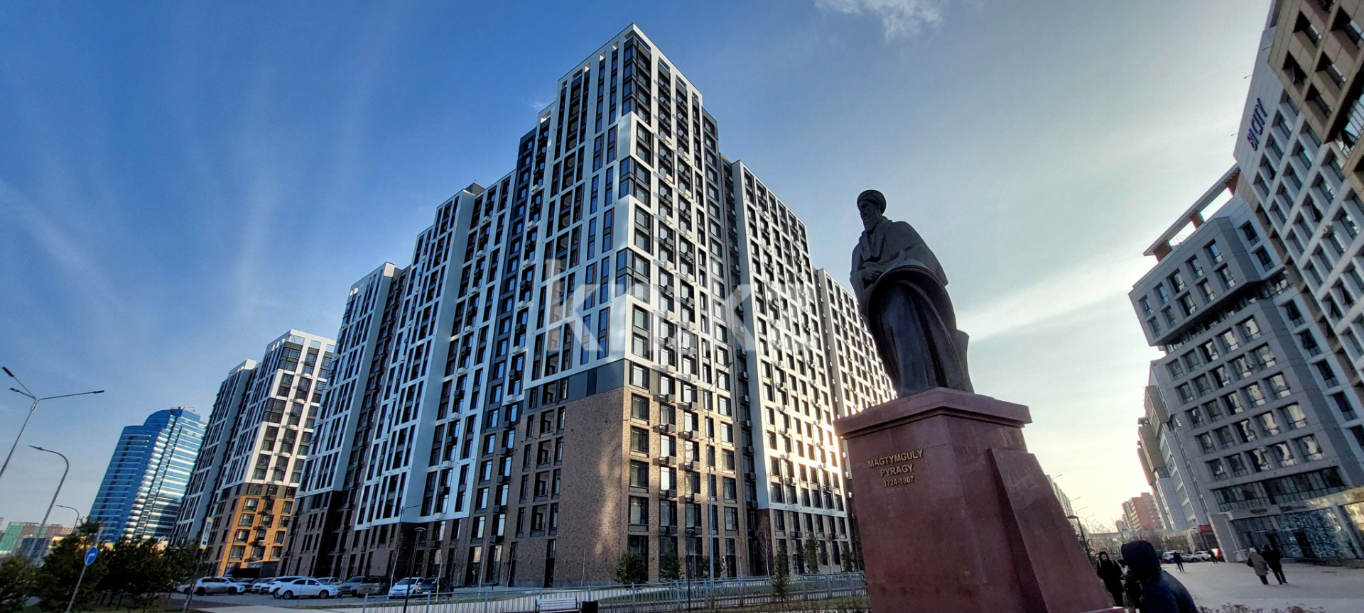 Продажа 2-комнатной квартиры, 56 м², пр. Туран, дом  39/3 - ул. Сыганак - Продажа квартир в Астане фото 1 из 20