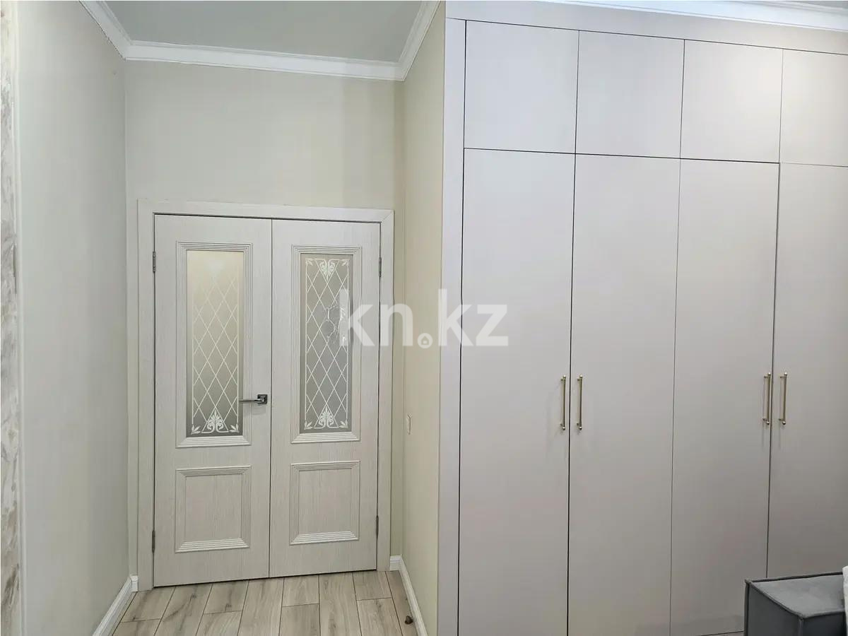Продажа 1-комнатной квартиры, 40 м², ул. Толе би, дом  57 в Астане - фото 3
