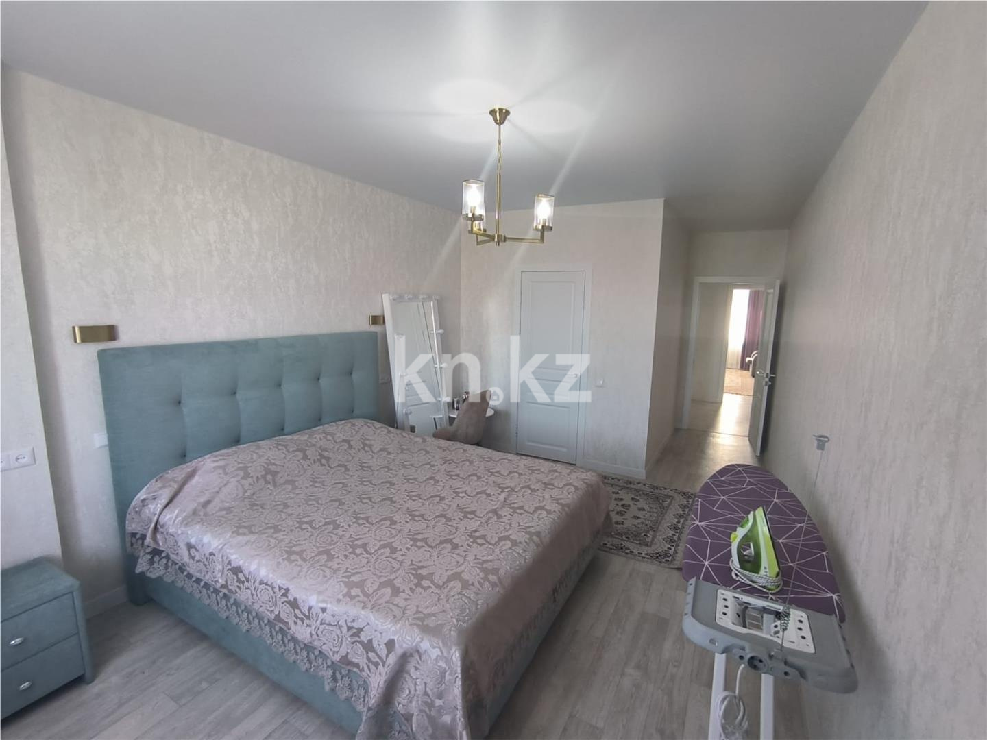 Продажа 2-комнатной квартиры, 72 м², ул. Дюсембекова - Продажа  двухкомнатных квартир в Караганде фото 3 из 15