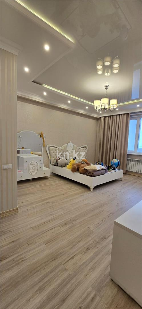 Продажа 3-комнатной квартиры, 146 м² в Астане - фото 2