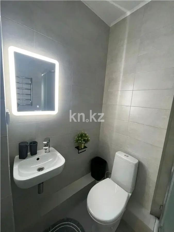 Продажа 1-комнатной квартиры, 40 м², мкр-н Самал-2, дом  52 - Продажа квартир в Алматы фото 4 из 4