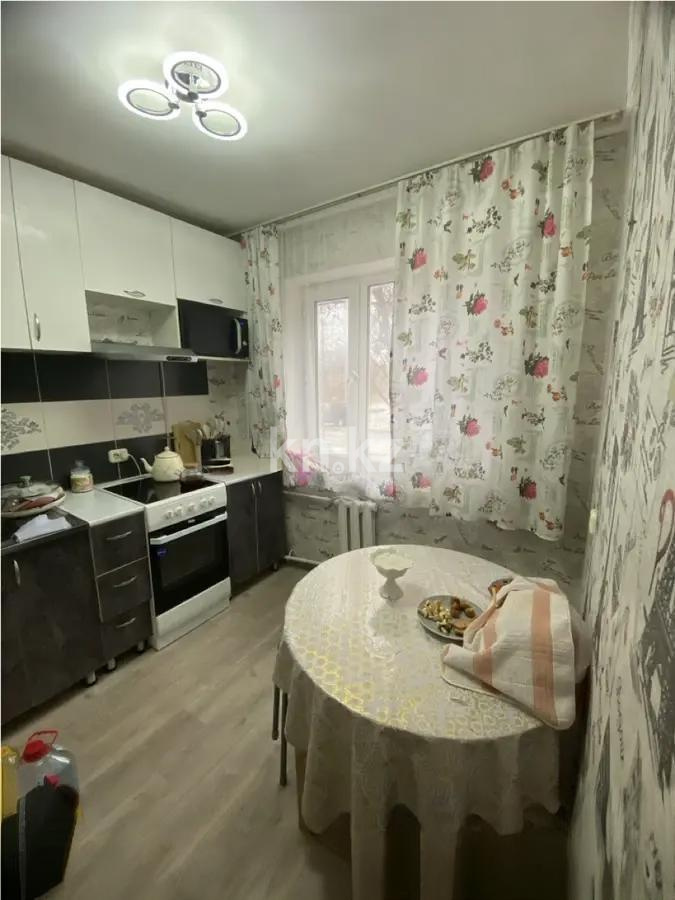 Продажа 2-комнатной квартиры, 47 м², мкр-н 13, дом  5 в Караганде - фото 3