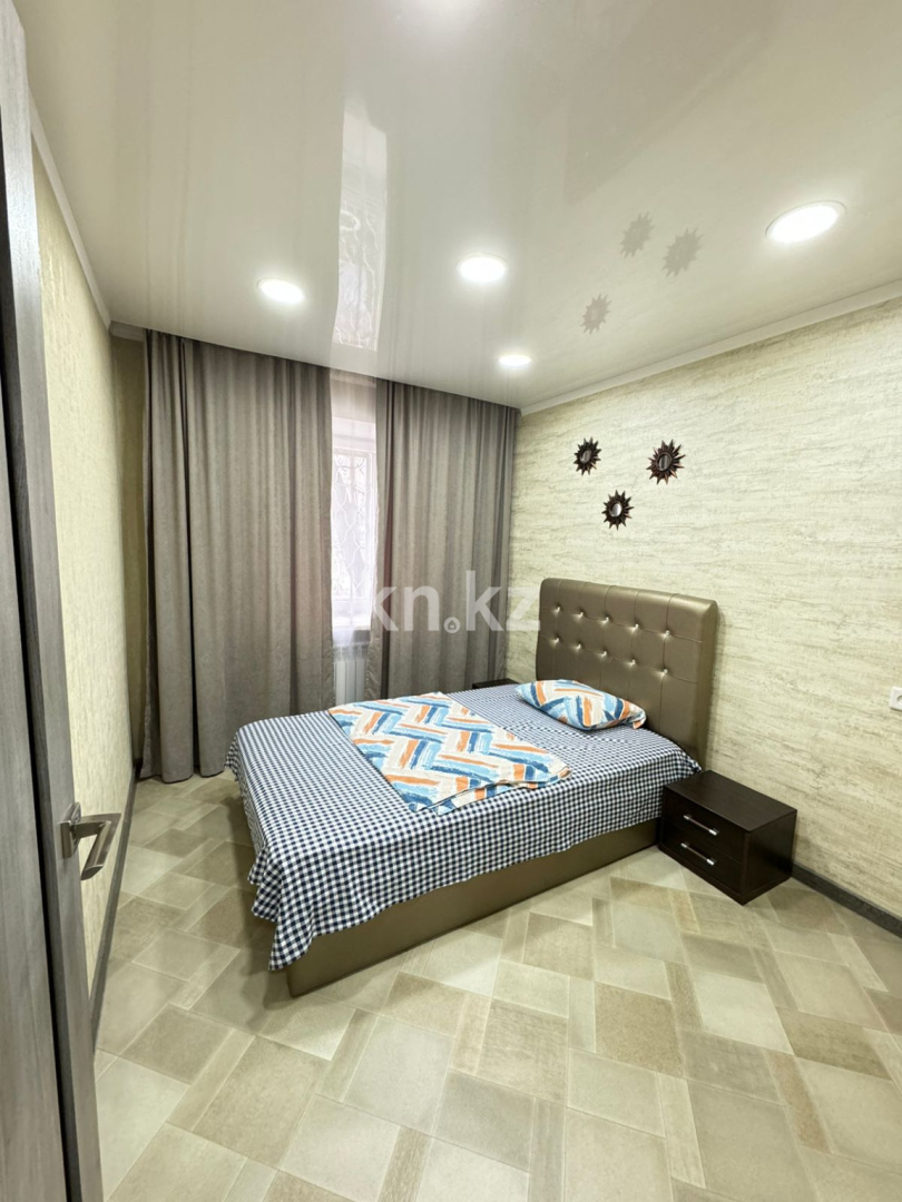 Аренда 3-комнатной квартиры посуточно, 88 м², ул. Набережная Славского, дом  48 в Усть-Каменогорске - фото 35