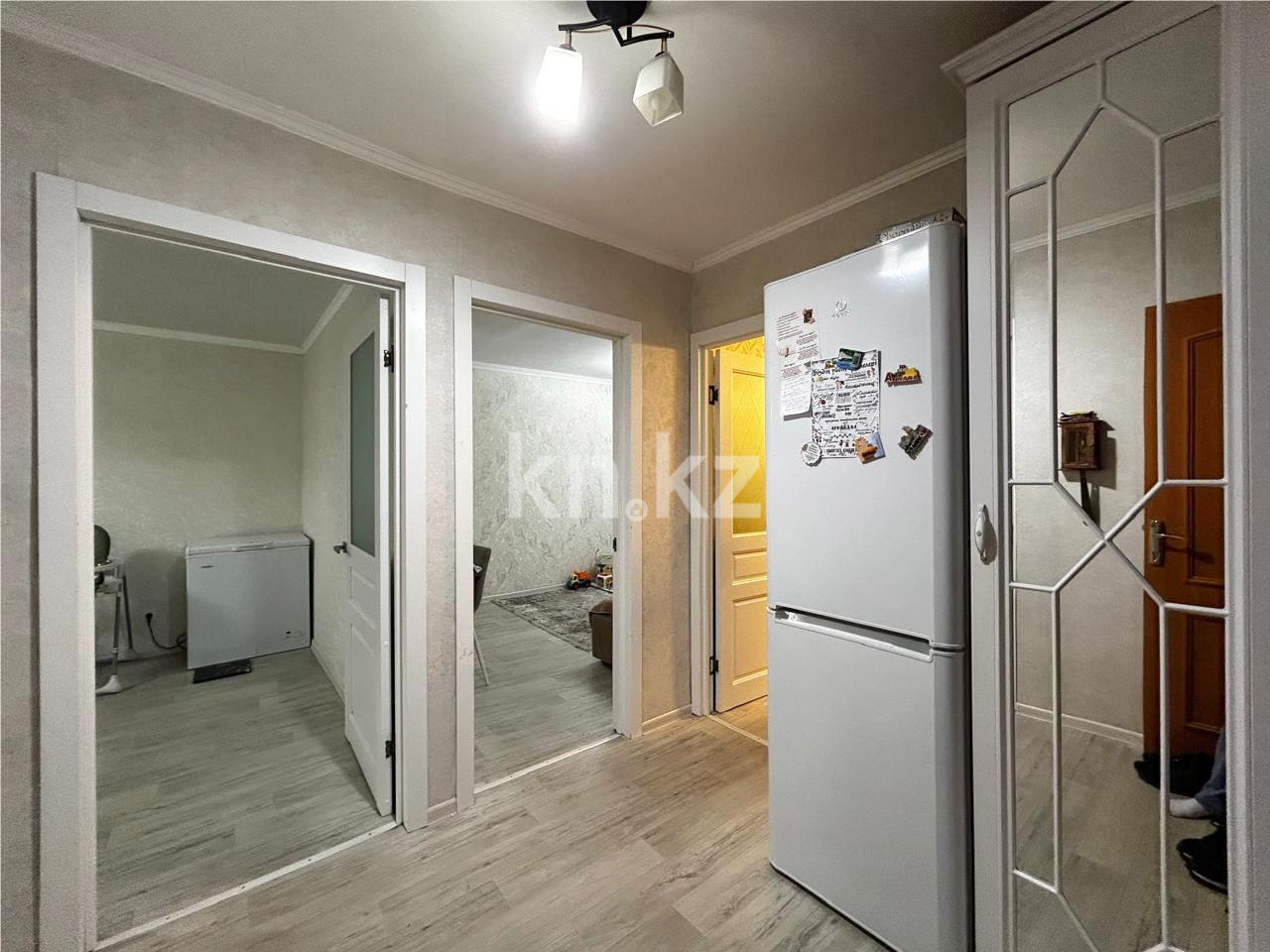 Продажа 3-комнатной квартиры, 63 м², ул. Муканова - Продажа  трехкомнатных квартир в Караганде фото 10 из 13