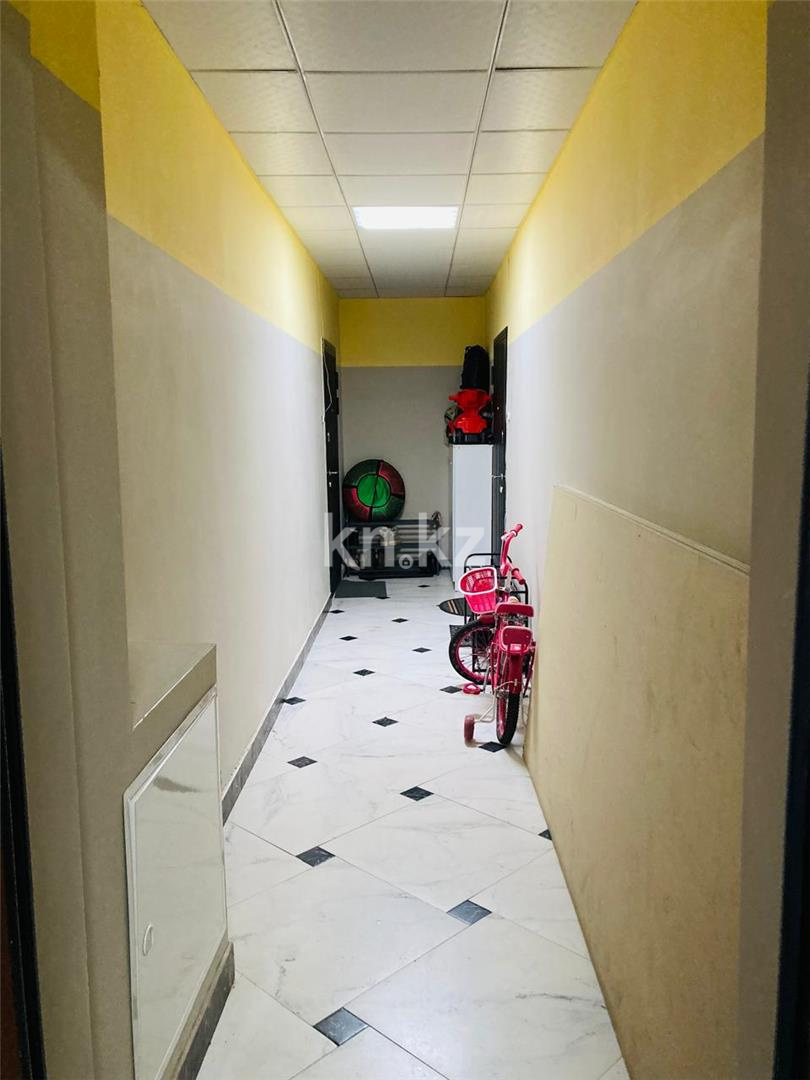 Продажа 4-комнатной квартиры, 87 м², ул. Карбышева - Продажа  четырехкомнатных квартир в Караганде фото 19 из 20