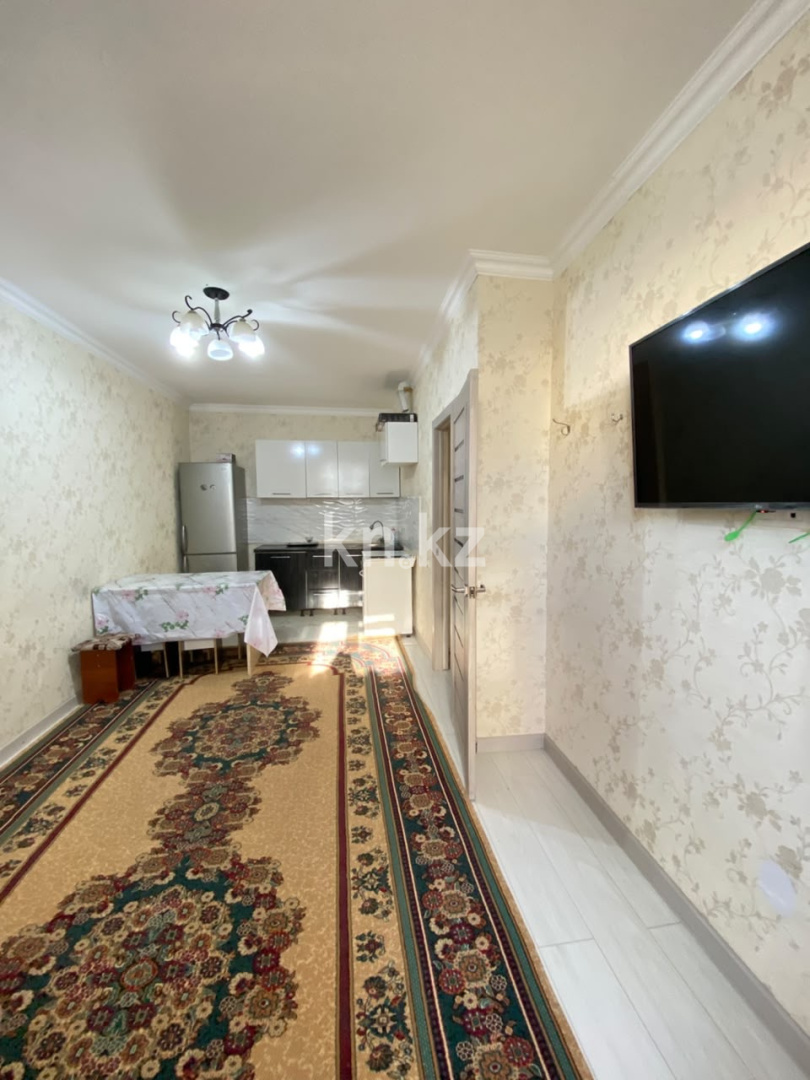Аренда 1-комнатной квартиры, 38 м² в Астане
