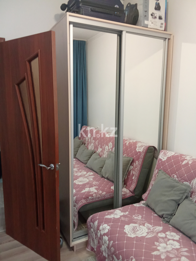 Продажа 3-комнатной квартиры, 63 м², мкр-н Степной-3, дом  7 в Караганде - фото 10