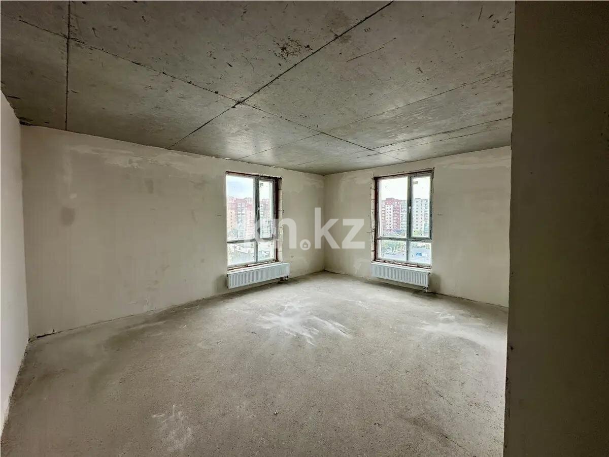 Продажа 4-комнатной квартиры, 92 м² в Астане