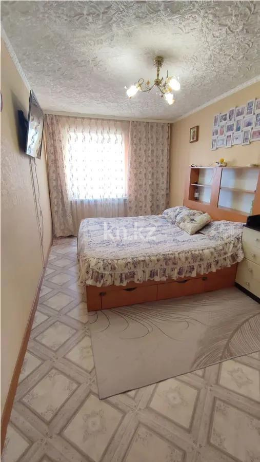 Продажа 3-комнатной квартиры, 62 м², ул. Карбышева, дом  15/2 - Продажа  трехкомнатных квартир в Караганде без посредников с фото фото 1 из 3