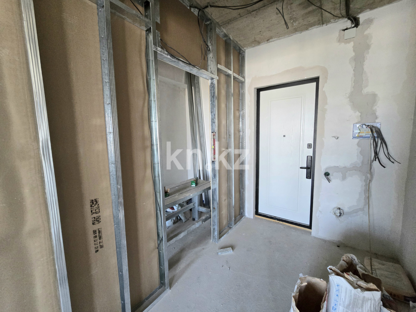 Продажа 3-комнатной квартиры, 84 м², пр. Байдибек би, дом  127/7 в Шымкенте - фото 19