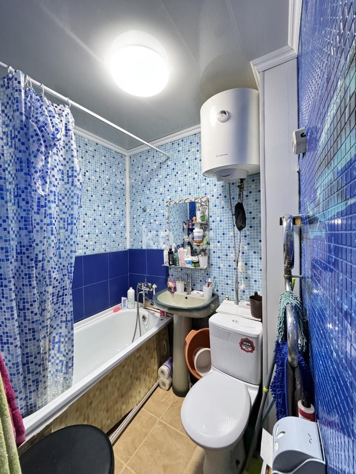 Продажа 2-комнатной квартиры, 42 м², мкр-н 12 в Караганде - фото 9