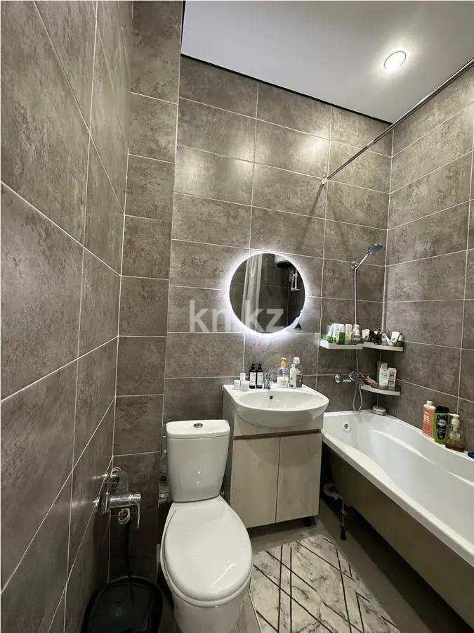 Продажа 2-комнатной квартиры, 66 м², ул. Муканова, дом  19/2 в Караганде - фото 4