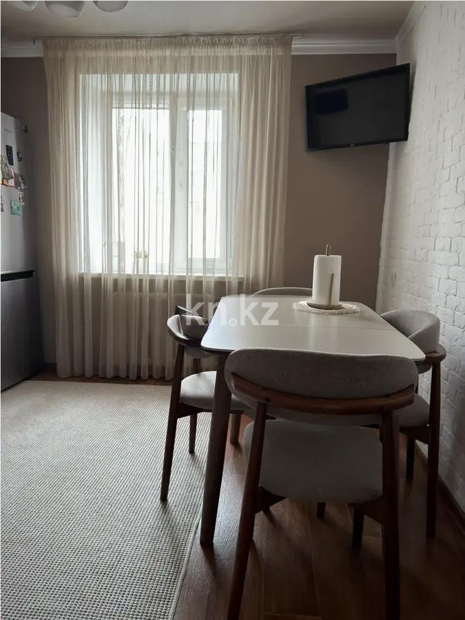 Продажа 2-комнатной квартиры, 52 м² - Продажа квартир в Караганде - страница 2 фото 3 из 4