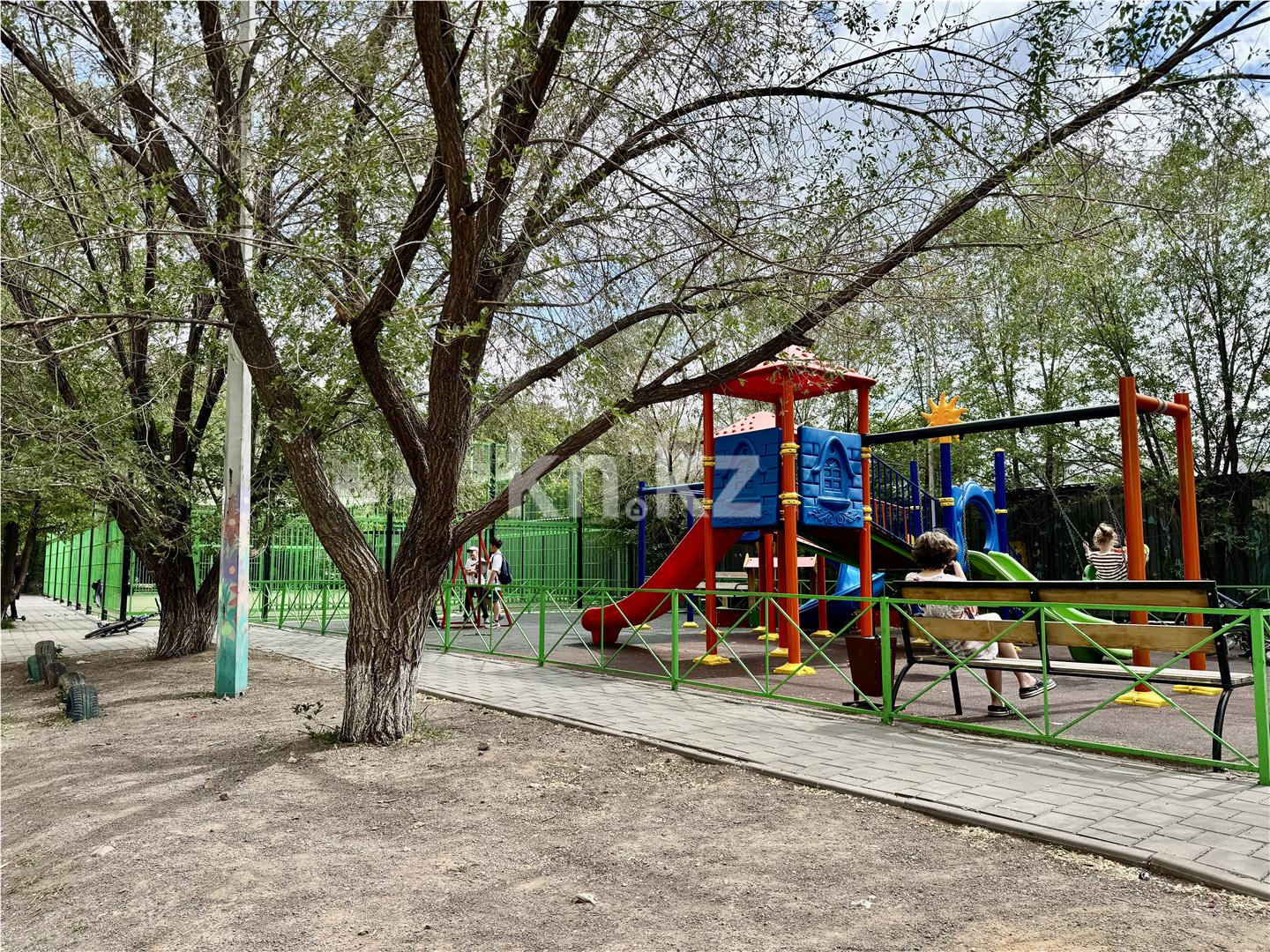 Продажа 1-комнатной квартиры, 48 м², пр. Шахтеров, дом  31б - Продажа  однокомнатных квартир в Караганде фото 24 из 27