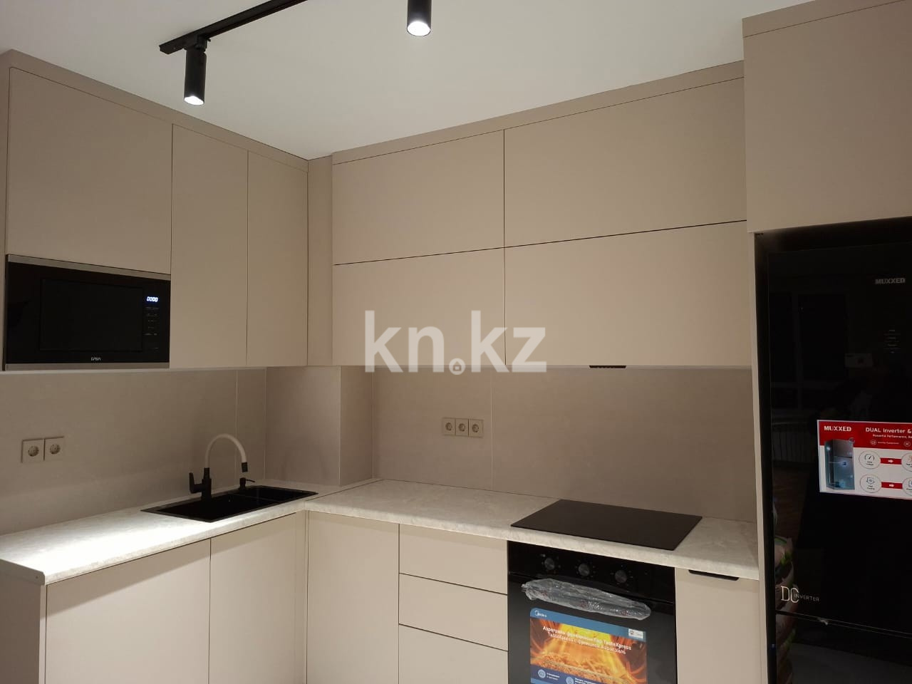 Продажа 2-комнатной квартиры, 56 м² в Алматы - фото 3