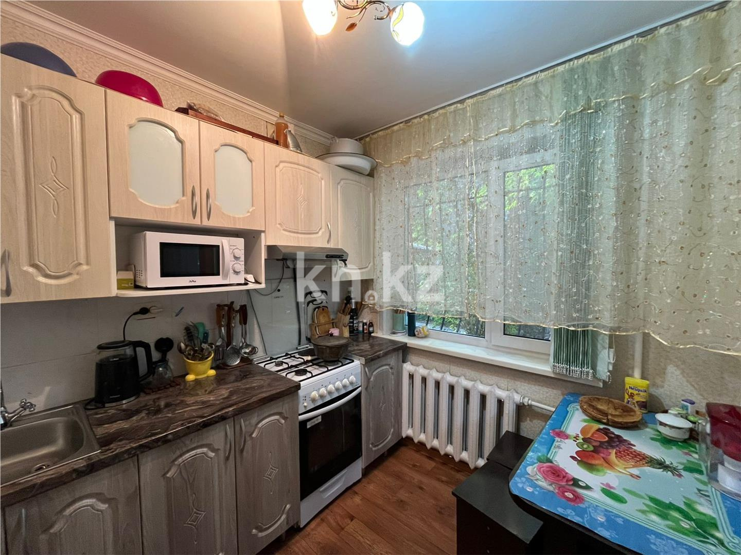 Продажа 2-комнатной квартиры, 44 м², 19-й мкр. - Продажа квартир в Караганде фото 1 из 10