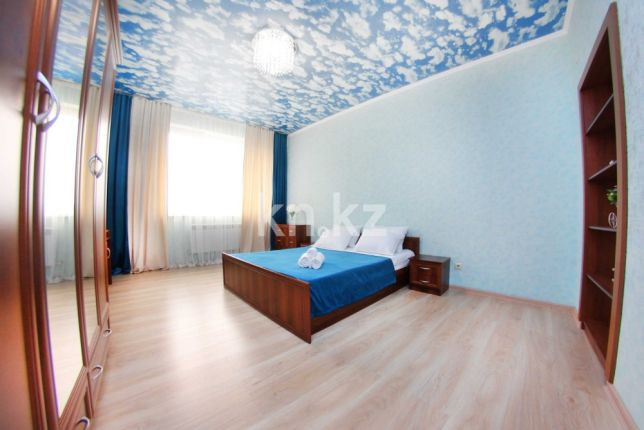 Аренда 3-комнатной квартиры посуточно, 130 м², ул. Розыбакиева, дом  289 - Продажа квартир в Алматы фото 1 из 21