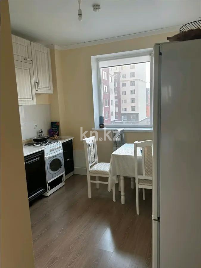 Продажа 1-комнатной квартиры, 38 м², ул. Бектурова, дом  17 в Астане - фото 2