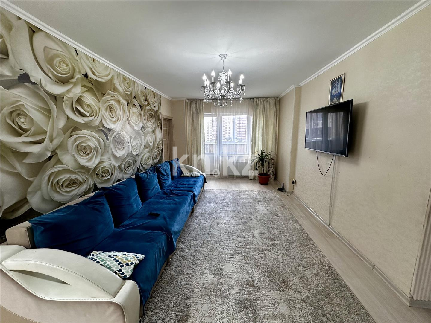 Продажа 3-комнатной квартиры, 90 м², пр. Шахтеров, дом  52 - Продажа квартир в Караганде фото 1 из 17
