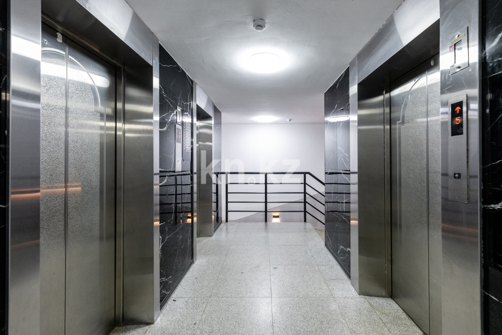 Продажа 3-комнатной квартиры, 82 м² - Продажа квартир в р-не Есиль Астаны - страница 3 фото 24 из 40