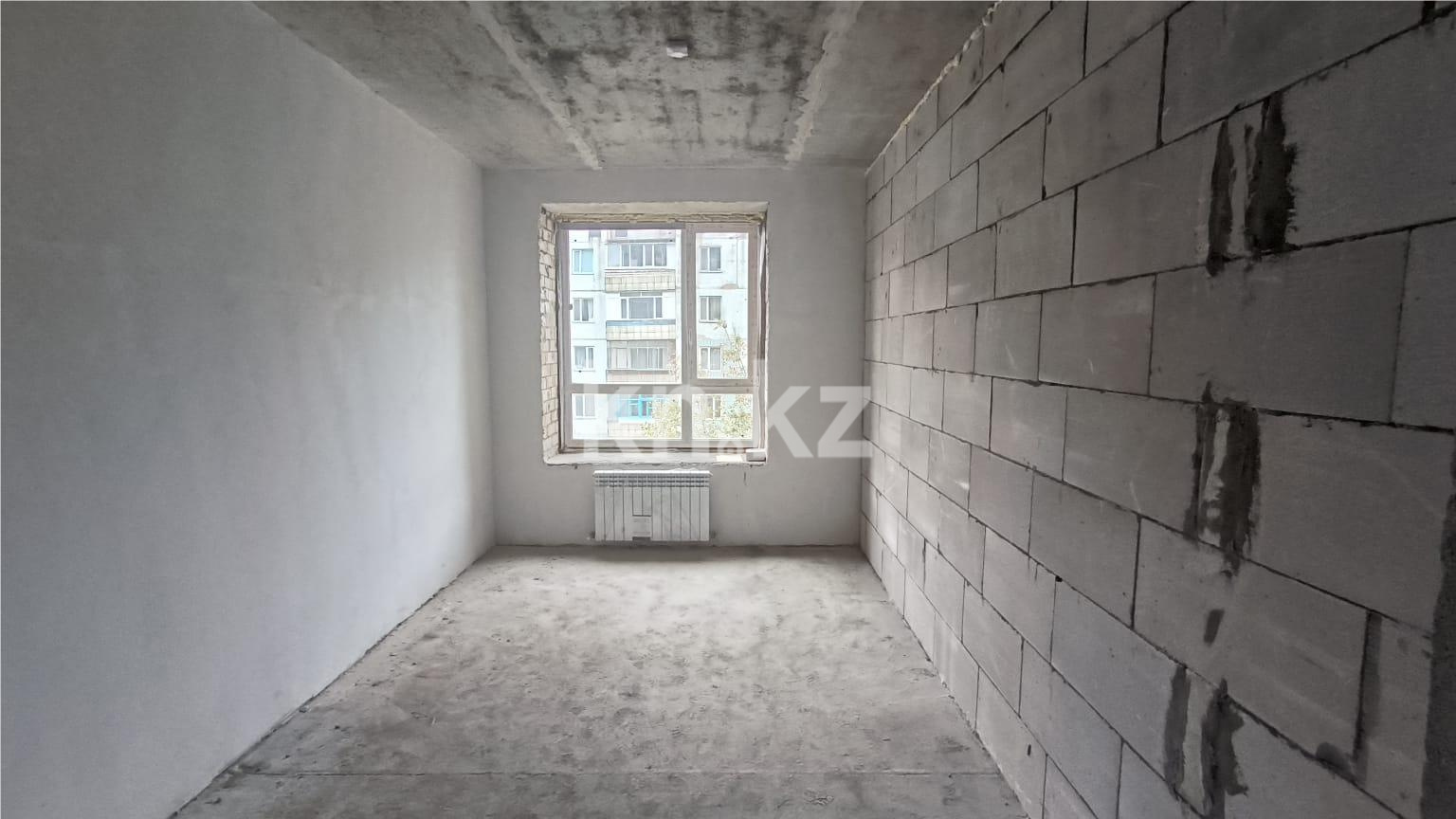 Продажа 1-комнатной квартиры, 39 м², ул. Дюсембекова - Продажа  однокомнатных квартир в Караганде фото 1 из 10