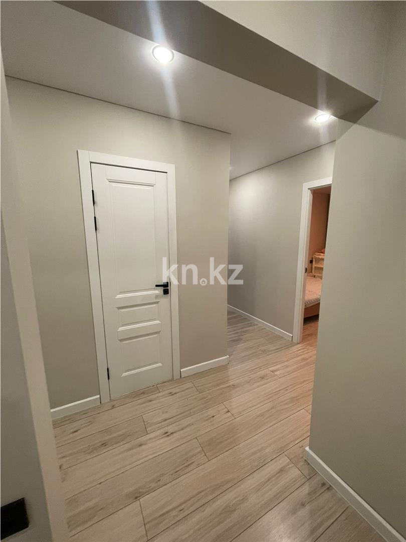 Продажа 5-комнатной квартиры, 105 м², мкр. Голубые Пруды - Продажа  пятикомнатных квартир в Караганде фото 16 из 22