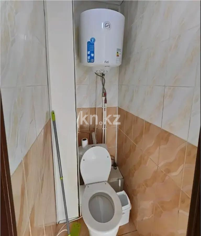 Продажа 3-комнатной квартиры, 69 м², ул. Таттимбета, дом  21 в Караганде - фото 4