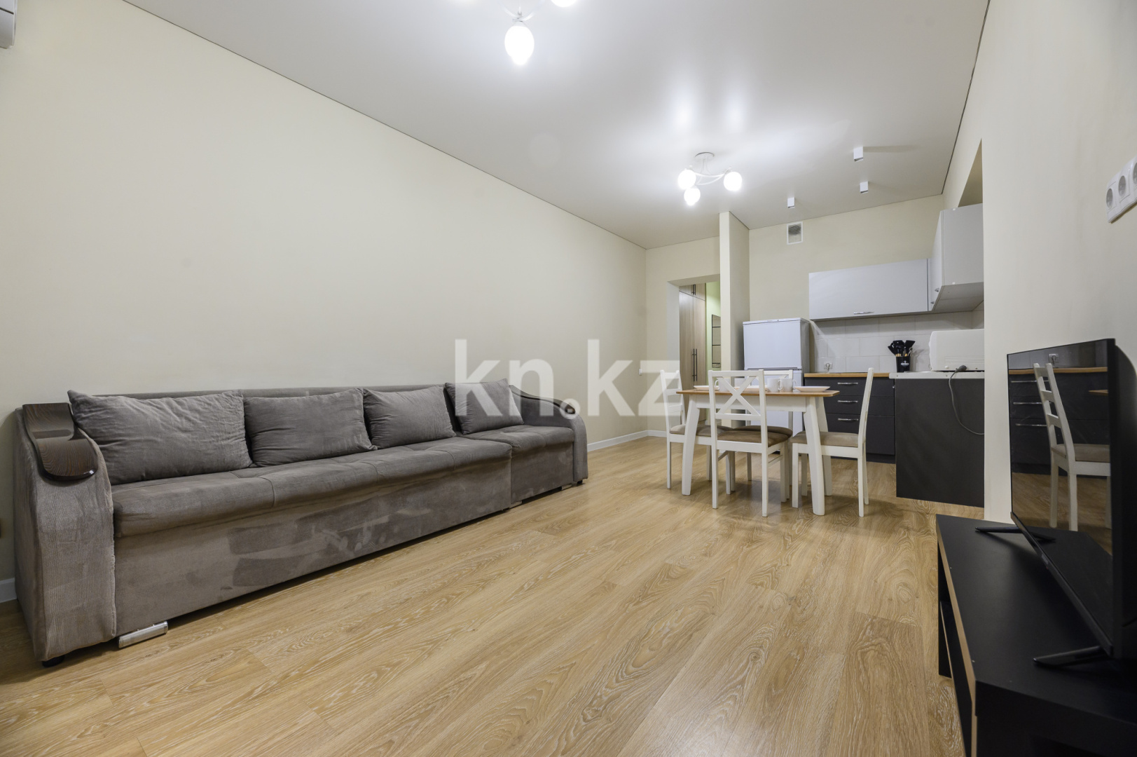 Аренда 1-комнатной квартиры посуточно, 45 м² - Аренда однокомнатных квартир посуточно в Алматы фото 6 из 16