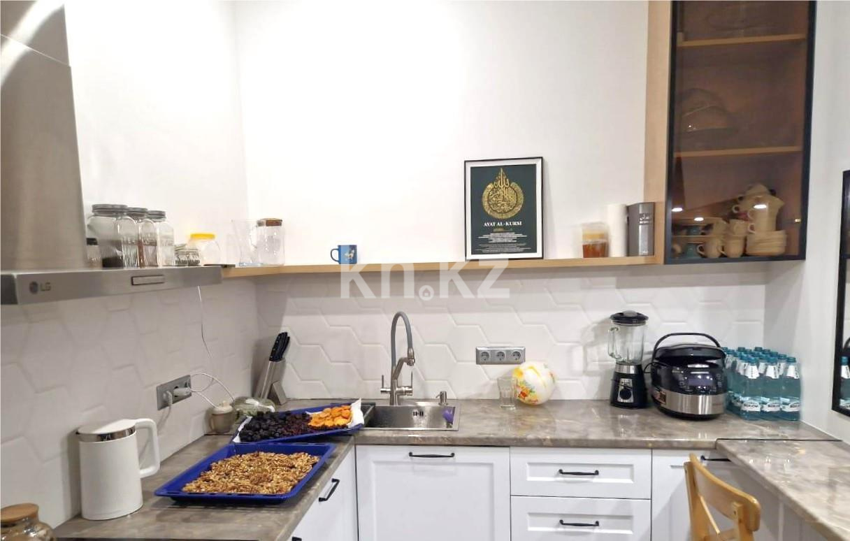 Продажа 4-комнатной квартиры, 90 м², ул. Момышулы - Продажа  четырехкомнатных квартир в Караганде фото 8 из 12