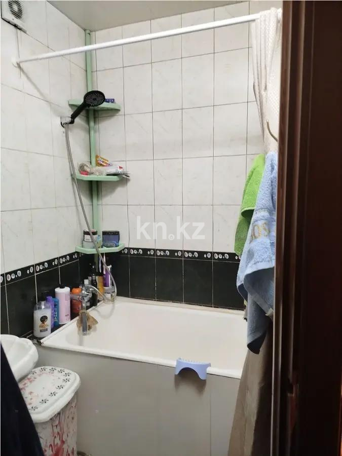 Продажа 3-комнатной квартиры, 62 м², мкр-н Казахфильм, дом  24 в Алматы - фото 5