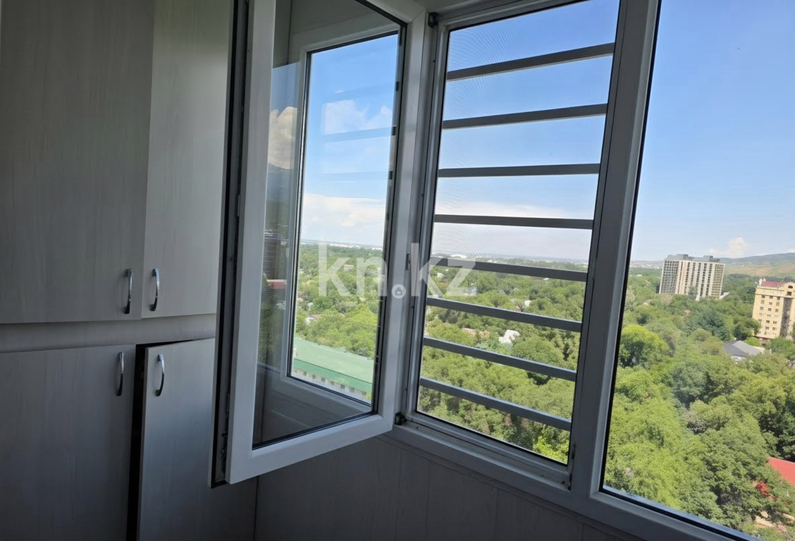 Продажа 2-комнатной квартиры, 77 м² в Алматы - фото 7