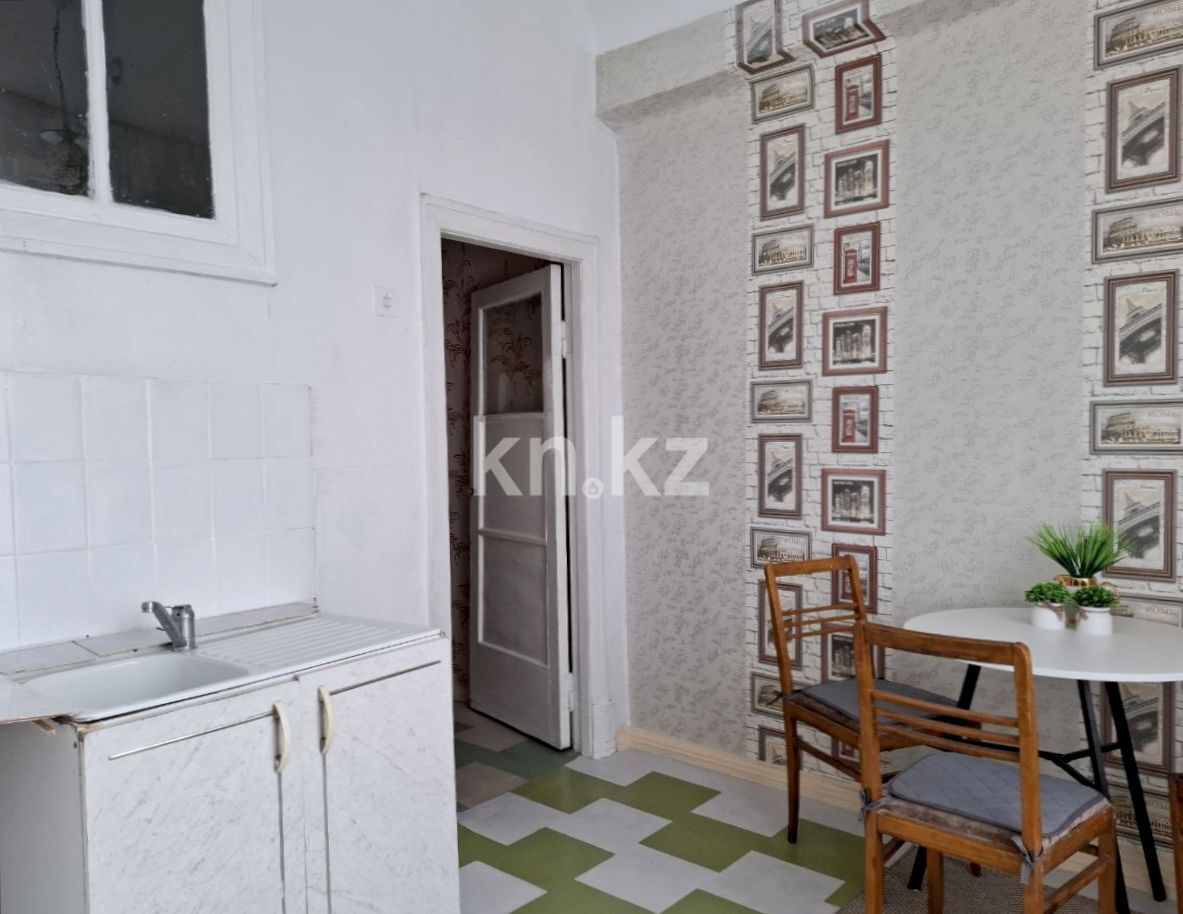 Продажа 3-комнатной квартиры, 65 м², пр. Шакарима, дом  177 - Продажа  трехкомнатных квартир в Усть-Каменогорске фото 4 из 16