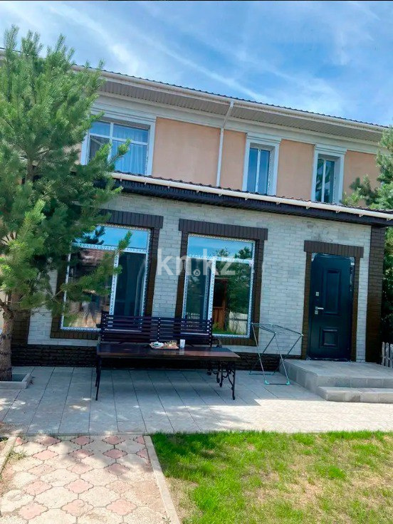 Продажа 5-комнатного дома, 169 м² - Продажа домов, коттеджей в Казахстане фото 1 из 17