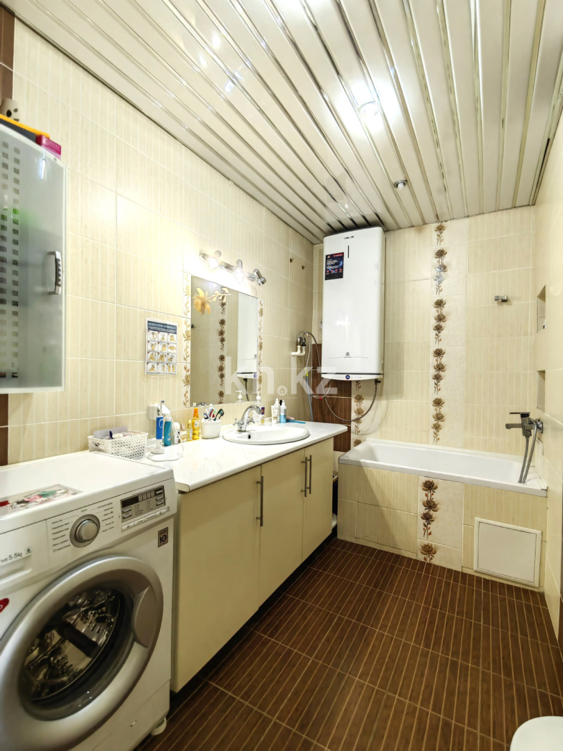 Продажа 4-комнатной квартиры, 122 м², пр. Республики, дом  40 - Продажа  четырехкомнатных квартир в Караганде фото 22 из 32