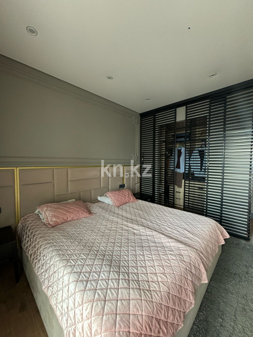 Продажа 4-комнатной квартиры, 107 м², пр. Шахтеров, дом  52б - Продажа  четырехкомнатных квартир в Караганде фото 8 из 11