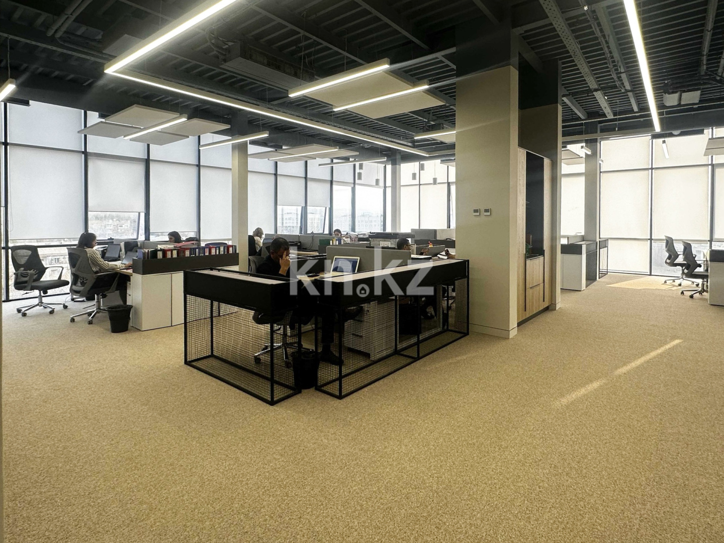 Аренда , мкр-н Коктем-1, дом  15а - Аренда офисных и торговых помещений в Алматы фото 2 из 9