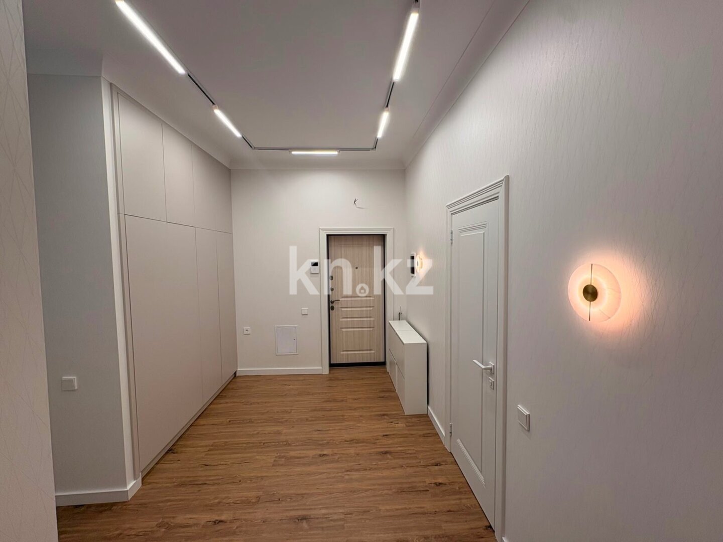 Продажа 2-комнатной квартиры, 67 м² в Астане - фото 4