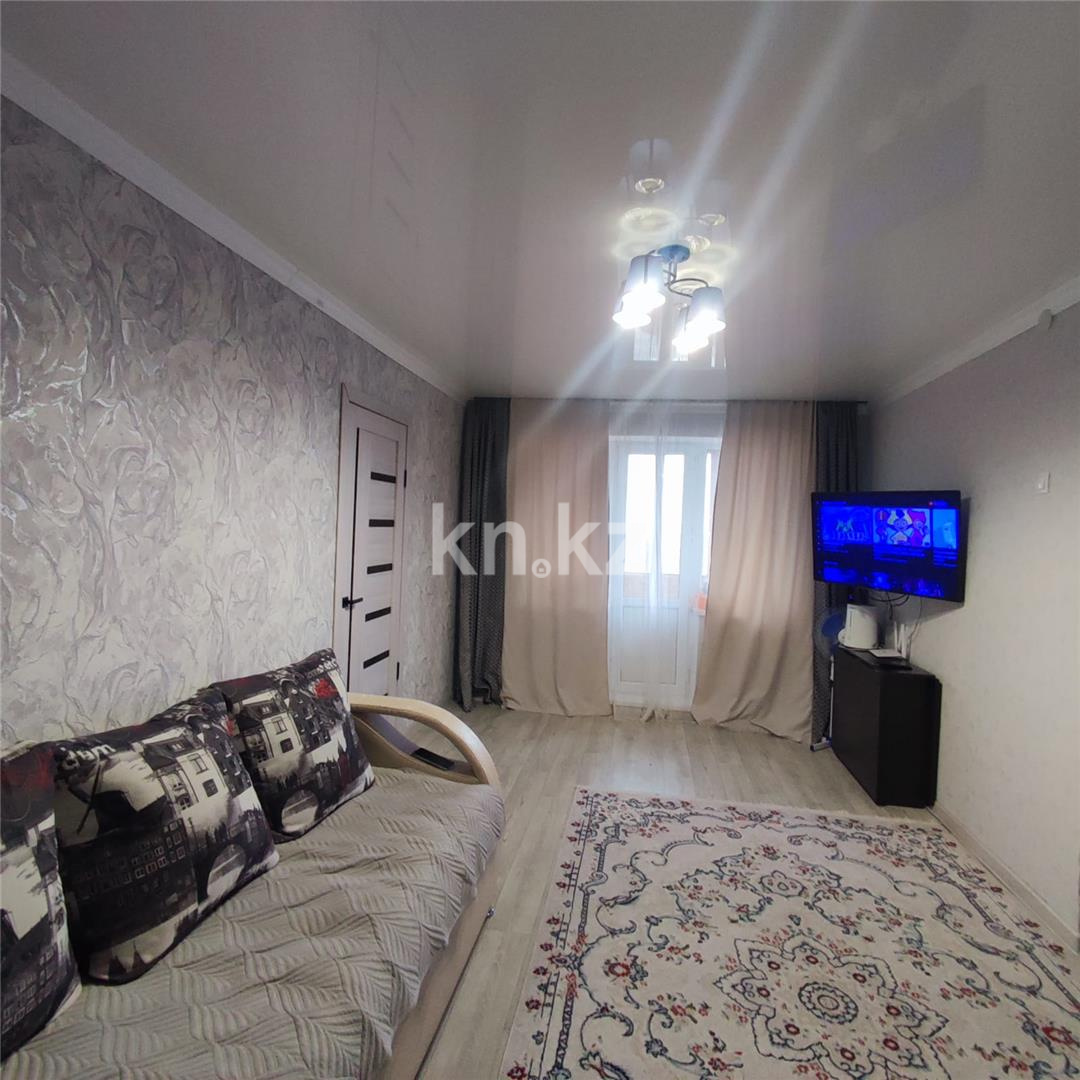 Продажа 2-комнатной квартиры, 45 м², ул. Шерубай батыра - Продажа  двухкомнатных квартир в Абае фото 1 из 5