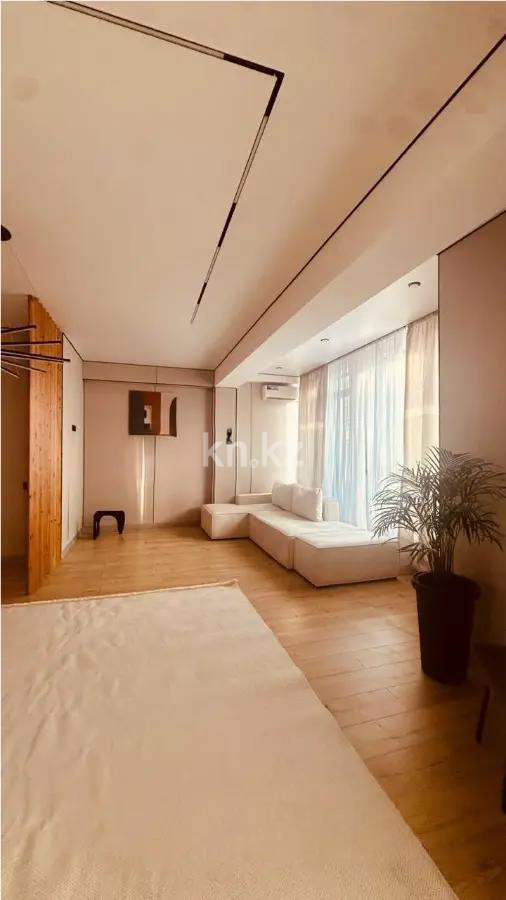 Продажа 3-комнатной квартиры, 135.8 м² в Алматы