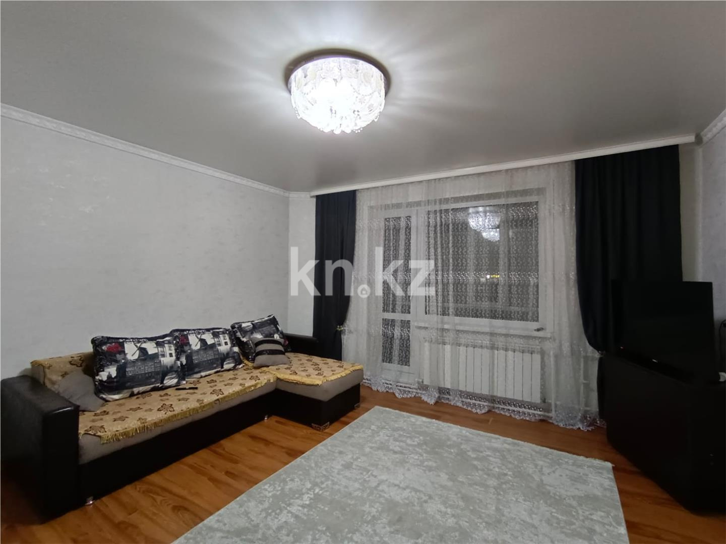Продажа 4-комнатной квартиры, 77 м², мкр-н 22 - Продажа  четырехкомнатных квартир в Караганде фото 1 из 16