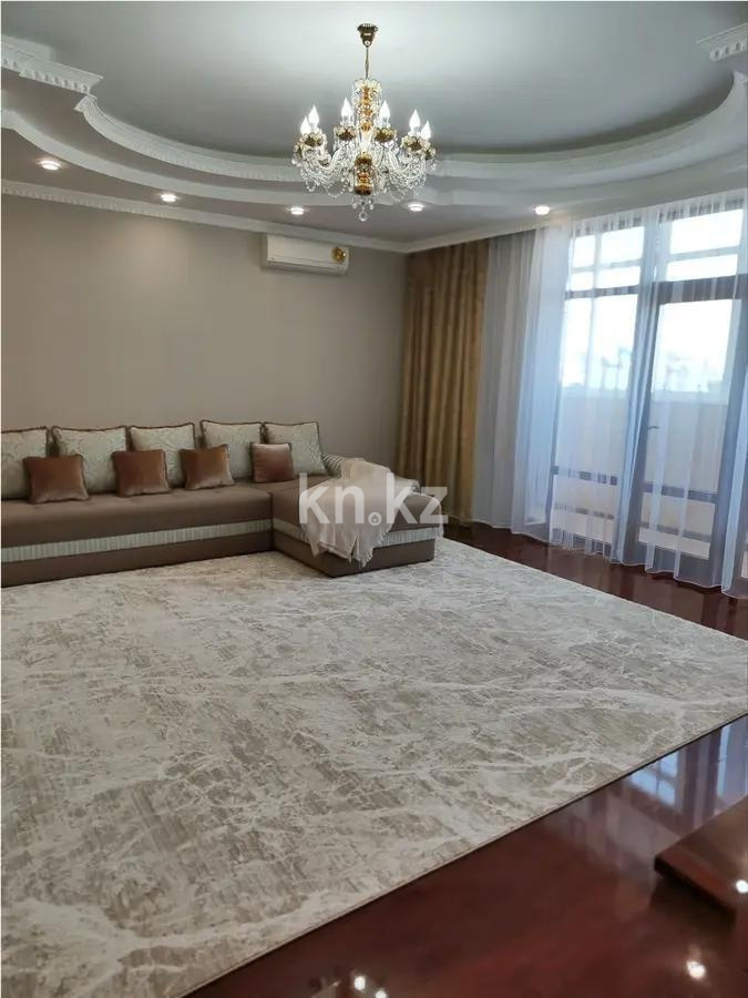 Продажа 3-комнатной квартиры, 135 м², ул. Ташенова, дом  12 - Продажа квартир в Казахстане фото 1 из 4