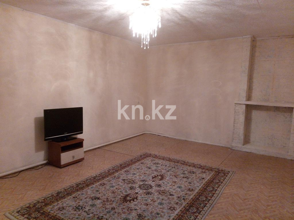 Аренда 5-комнатного дома, 190 м², ул. Алпамыс батыра, дом  27 - Аренда жилой и коммерческой недвижимости в Астане фото 1 из 6