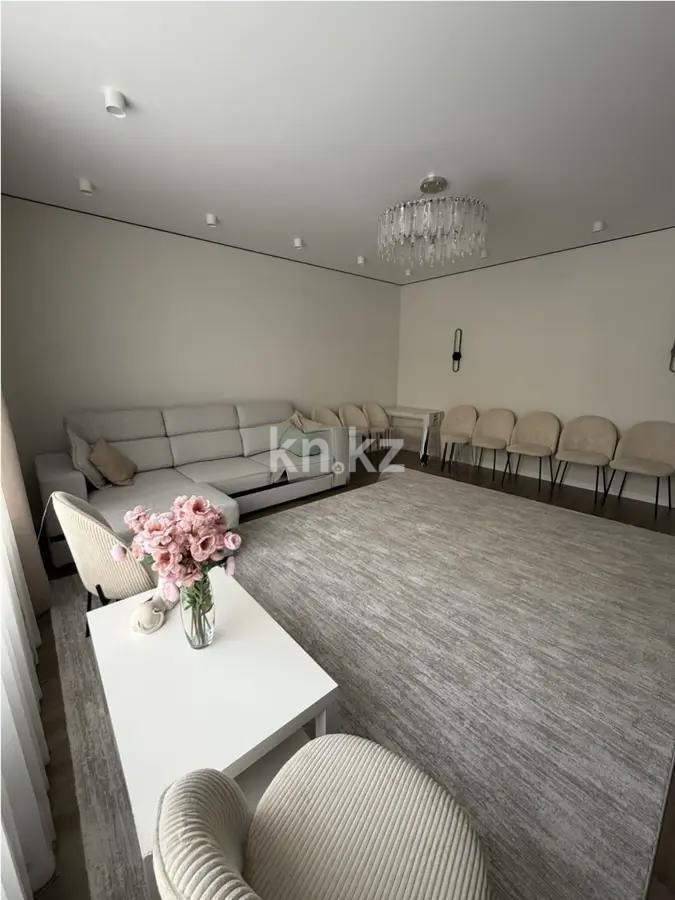 Продажа 3-комнатной квартиры, 92 м² в Астане